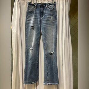 Risen Jeans new without tags. Never worn. Size 26/3.